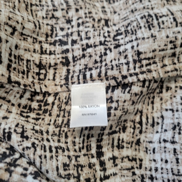 J Jill Pullover V-Neck Blouse - Picture 5 of 8